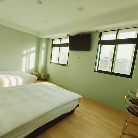Apartamento M House Hualien Exterior foto